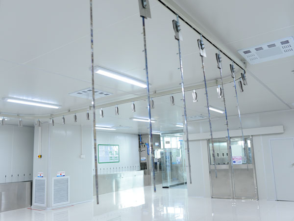 往復噴涂線：手機外殼噴涂